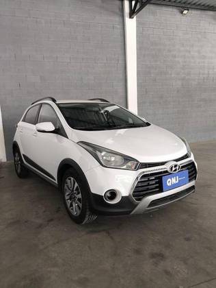 HYUNDAI HB20X 1.6 16V STYLE FLEX 4P AUTOMÁTICO